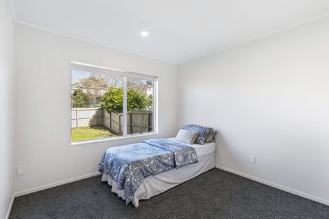 Photo of property in 46 Patts Avenue, Glendene, Auckland, 0602