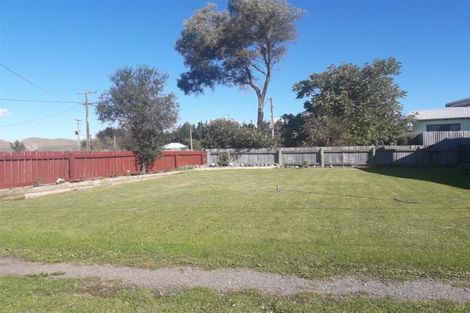 Photo of property in 17 Saint Clair Street, Takapau, 4203