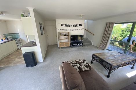 Photo of property in 2/34 Paihia Road, Onehunga, Auckland, 1061