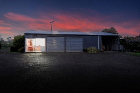 Photo of property in 145 Kanohi Road, Kaukapakapa, 0873