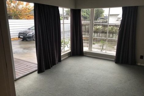 Photo of property in 15a Limbrick Street, Terrace End, Palmerston North, 4410