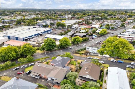 Photo of property in 8 Pembroke Lane, Hamilton Lake, Hamilton, 3204