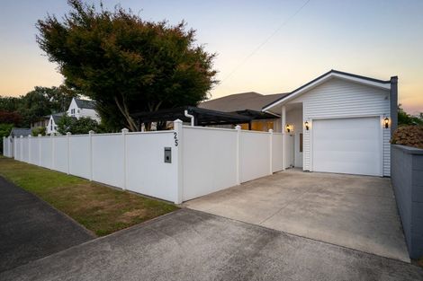 Photo of property in 27 Anzac Street, Cambridge, 3434