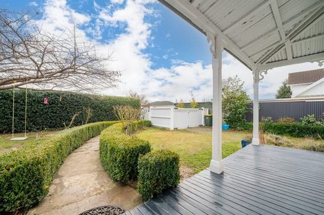 Photo of property in 19 Rhodes Street, Waimate, 7924