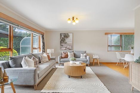 Photo of property in 12 Lomax Place, Islington, Christchurch, 8042