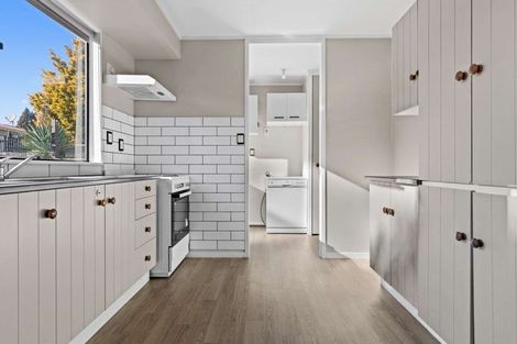 Photo of property in 3 Crystal Place, Pukehangi, Rotorua, 3015