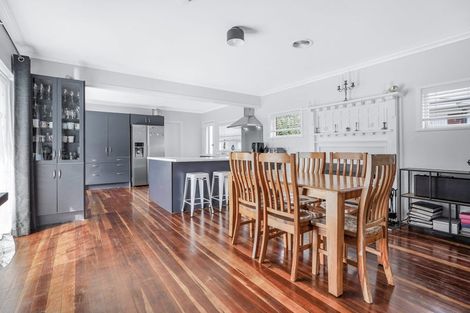 Photo of property in 1 Patricia Avenue, Hamilton East, Hamilton, 3216