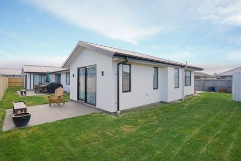 Photo of property in 31 El Alamein Avenue, Rangiora, 7400