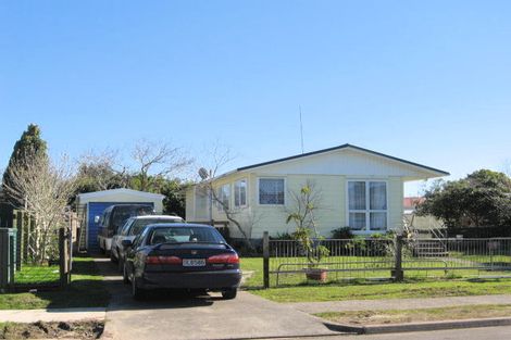 Photo of property in 4 Wing Crescent, Papakura, 2110