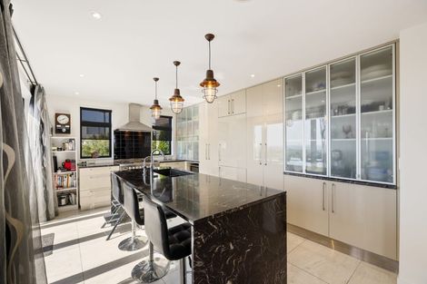 Photo of property in 4 Stonewall Place, Huntsbury, Christchurch, 8022