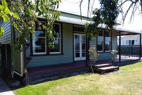 Photo of property in 4 Regent Street, West End, Timaru, 7910