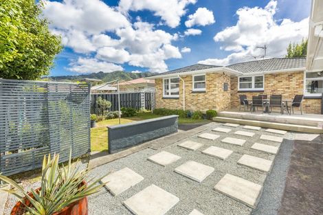 Photo of property in 112 Clouston Park Road, Clouston Park, Upper Hutt, 5018