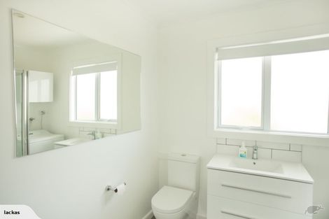 Photo of property in 4/92 Office Road, Merivale, Christchurch, 8014