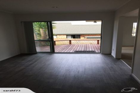 Photo of property in 42 The Glade South, Pukekohe, 2120