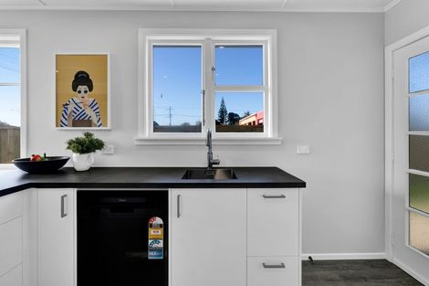 Photo of property in 5 Wills Road, Bell Block, New Plymouth, 4312