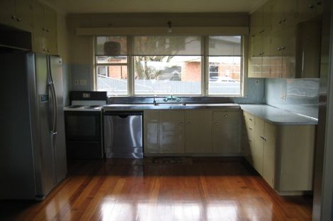 Photo of property in 16 Kelvin Place, Hamilton East, Hamilton, 3216