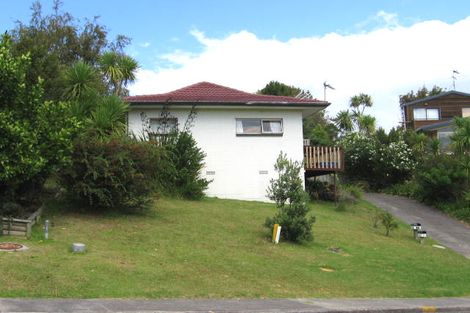 Photo of property in 1/18 Holt Avenue, Torbay, Auckland, 0630