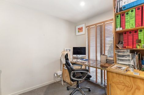 Photo of property in 8 Ada Place, Lake Hayes, Queenstown, 9304