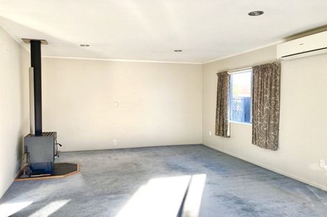 Photo of property in 2/22 Steeple Rise, Pakuranga, Auckland, 2010