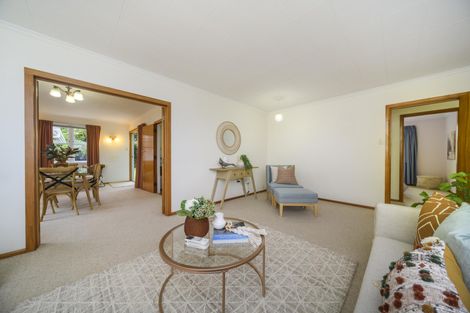 Photo of property in 7 Ruha Street, West End, Palmerston North, 4412