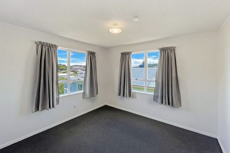 Photo of property in 2/110 Britomart Street, Berhampore, Wellington, 6023