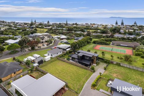 Photo of property in 9 Beau Lane, Waihi Beach, 3611