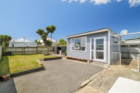 Photo of property in 27 Loyalty Street, Forbury, Dunedin, 9012