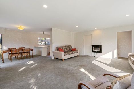 Photo of property in 121a Matapihi Road, Mount Maunganui, 3116