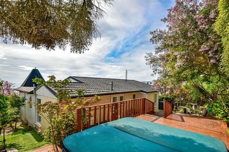 Photo of property in 220b Mount Pleasant Road, Mount Pleasant, Christchurch, 8081