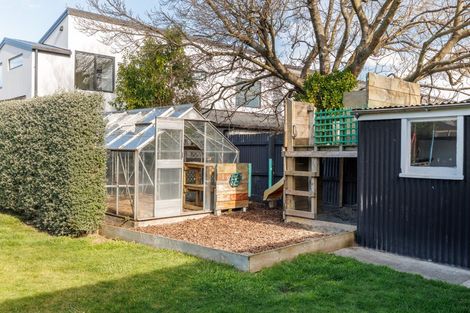 Photo of property in 2a Roker Street, Somerfield, Christchurch, 8024