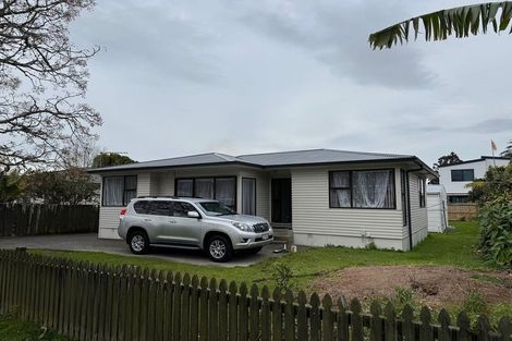 Photo of property in 53 Universal Drive, Henderson, Auckland, 0610
