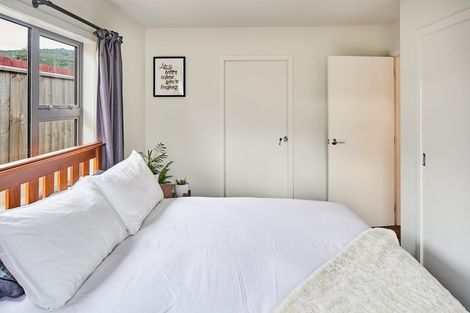 Photo of property in 89b Wainuiomata Road, Wainuiomata, Lower Hutt, 5014