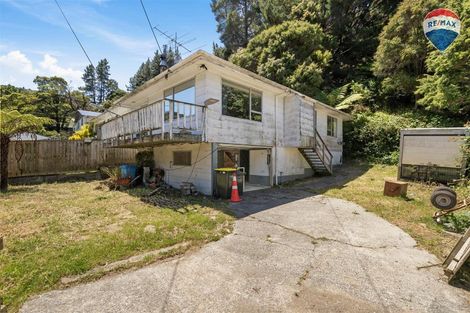 Photo of property in 122 Hair Street, Wainuiomata, Lower Hutt, 5014