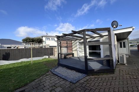 Photo of property in 2 Tory Street, Petone, Lower Hutt, 5012