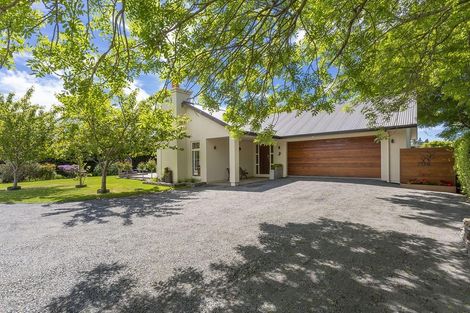 Photo of property in 356 Riccarton Road West, Mosgiel, 9092