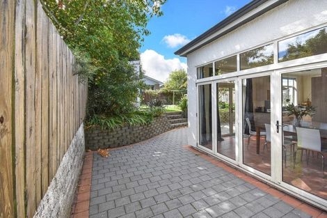 Photo of property in 9 Cochrane Street, Mornington, Dunedin, 9011