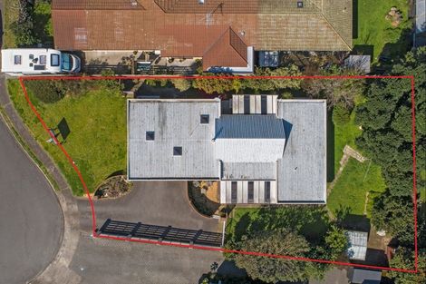 Photo of property in 37 Waitui Grove, Mount Maunganui, 3116