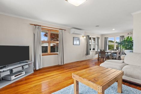 Photo of property in 38 Bevington Street, Avonhead, Christchurch, 8042