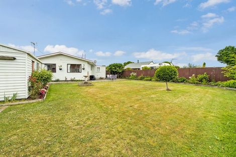 Photo of property in 22 Seadown Crescent, Amberley, 7410