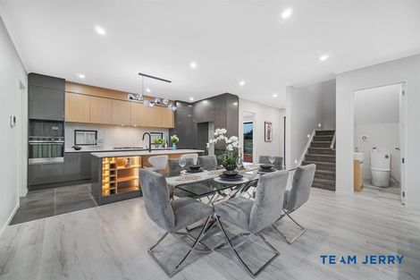 Photo of property in 83 Clarks Beach Road, Clarks Beach, 2122