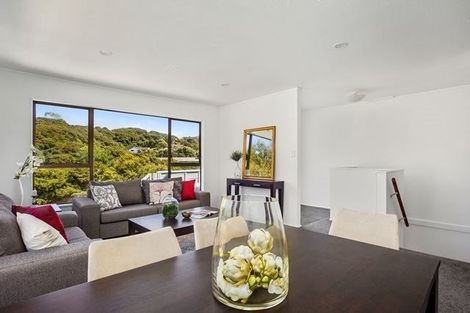 Photo of property in 49b Albatross Close, Whitby, Porirua, 5024