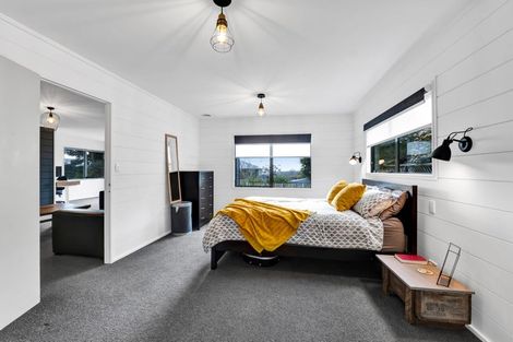 Photo of property in 23b Veale Road, Frankleigh Park, New Plymouth, 4310