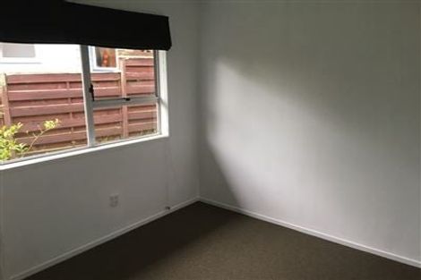 Photo of property in 3 Bonito Place, Bayview, Auckland, 0629