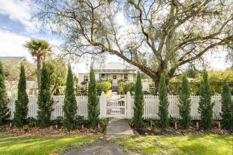 Photo of property in 12 Farndon Road, Clive, 4102