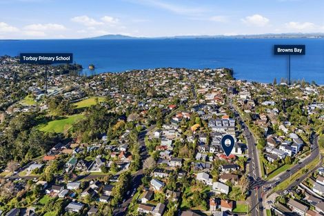 Photo of property in 1/4 Firth Road, Torbay, Auckland, 0630