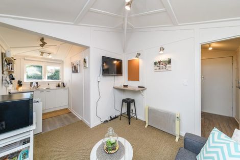 Photo of property in 31 East Street, Terrace End, Palmerston North, 4410