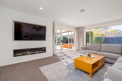 Photo of property in 2/14 Bentley Street, Russley, Christchurch, 8042