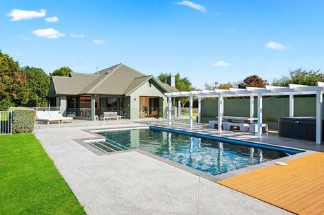 Photo of property in 1956 River Road, Flagstaff, Hamilton, 3210