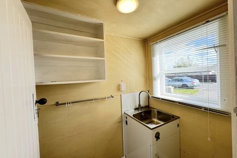 Photo of property in 29 Mcgiffert Street, Palmerston North, 4410