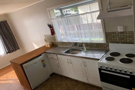 Photo of property in 19 Sunnyside Road, Nawton, Hamilton, 3200